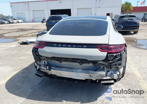 2017 Porsche Panamera 4 z USA, uszkodzony, nr VIN WP0AA2A72HL101348